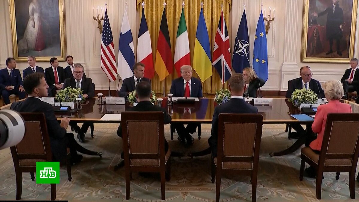    СМИ: переговоры Трампа, Зеленского и европейских лидеров перешли в другой формат