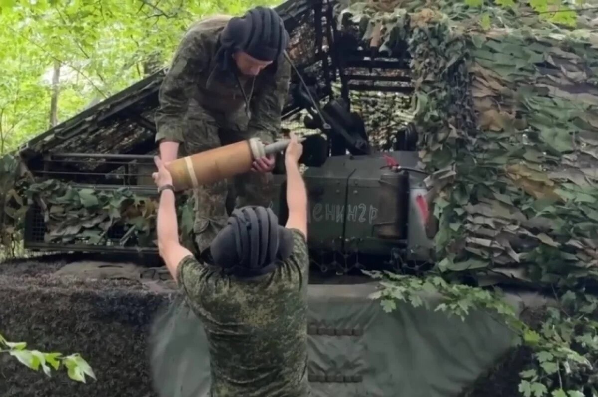    Блиндажи стали могилами.