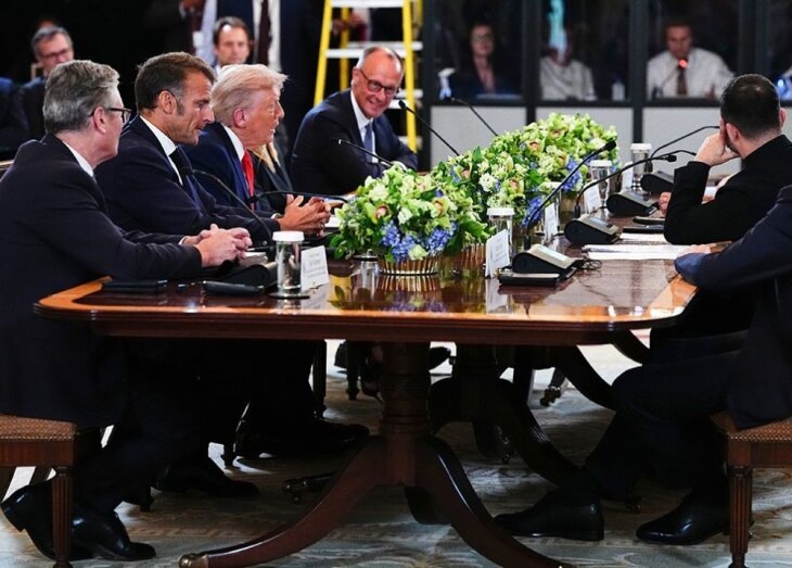     Встреча Трампа с представителями Европы в Белом доме. Источник: Global Look Press.