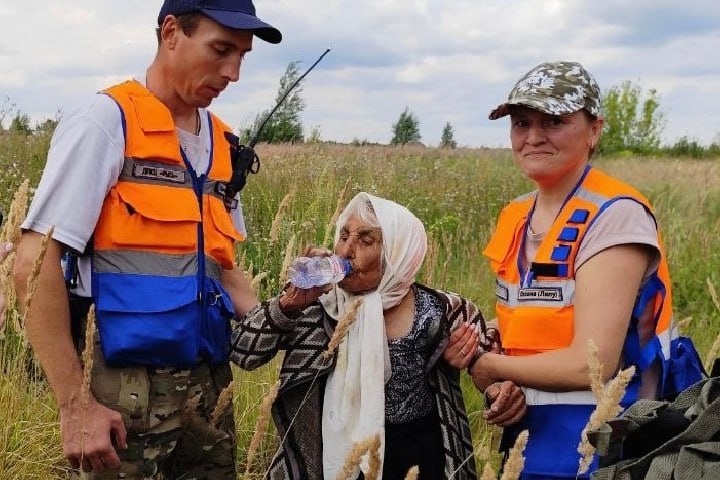    В лесах под Нижним Новгородом трое суток искали 110-летнюю бабулю