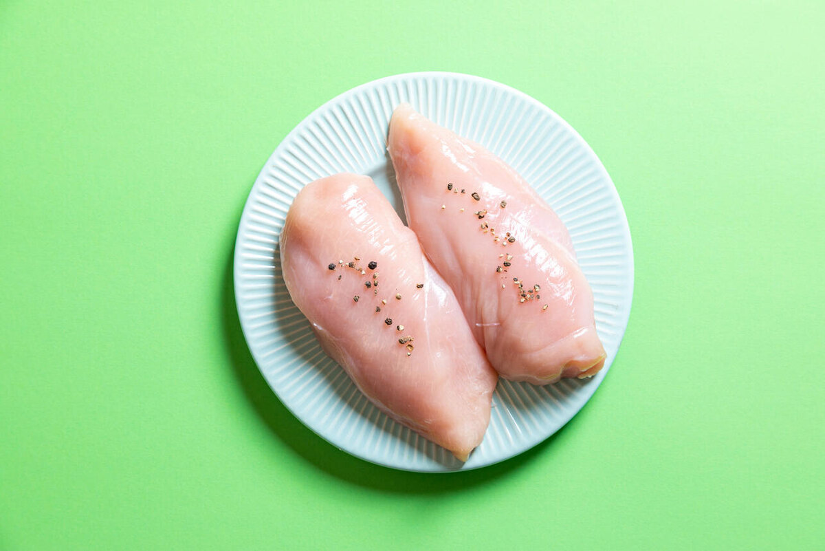    Куриная грудка 123RF/legion-media.ru