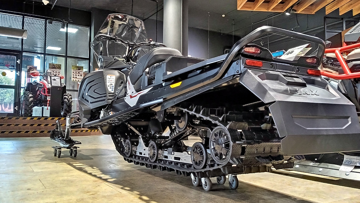 Масса буксируемого груза до 200 кг позволяют использовать 59 Ranger в качестве утилитарника