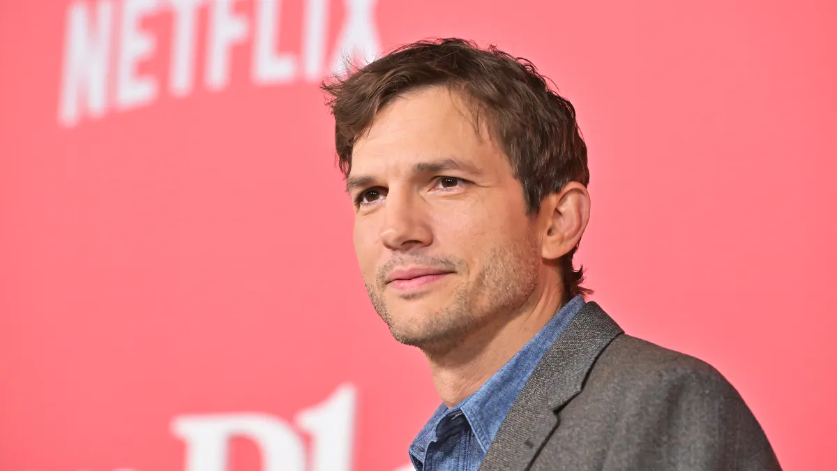 Эштон Кутчер