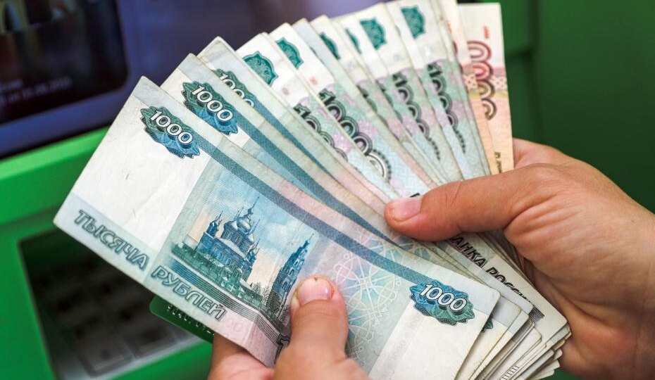 Россиянам назвали среднюю пенсию по старости. Сколько получают в 2025 году?