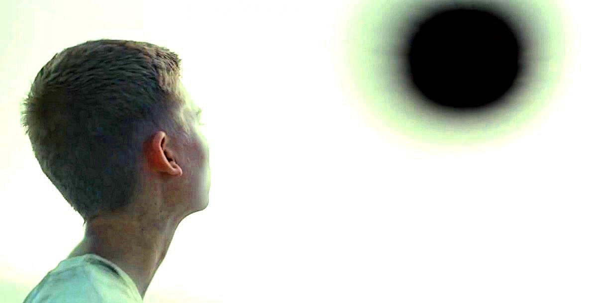 " - Горе! Горе! Крокодил / Солнце в небе проглотил!" © Цитата из другого апокалипсиса.