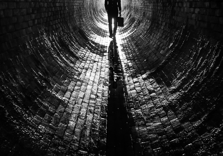 Как сделать карьеру самостоятельно и без связей?