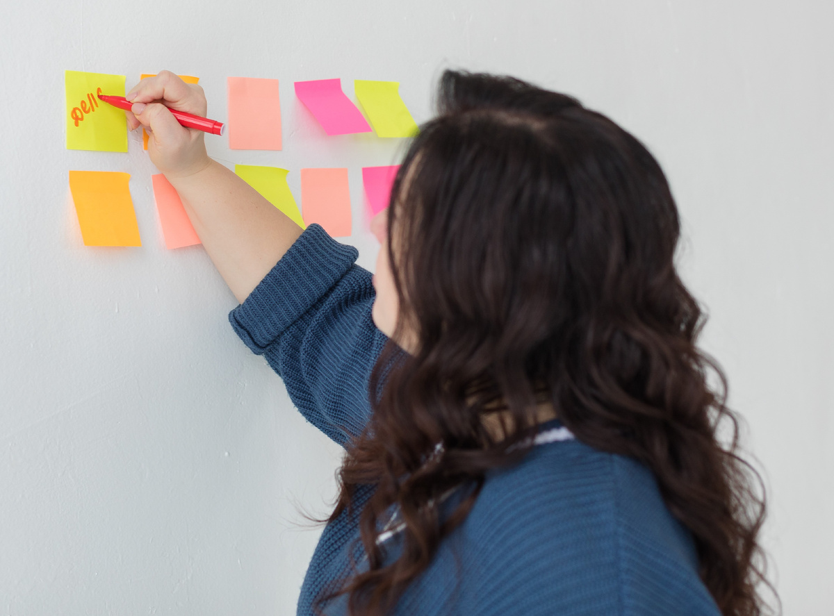 Какое количество пунктов в вашем плане дел не связаны с вашими прямыми, закрепленными в инструкциях и договорах обязанностях?