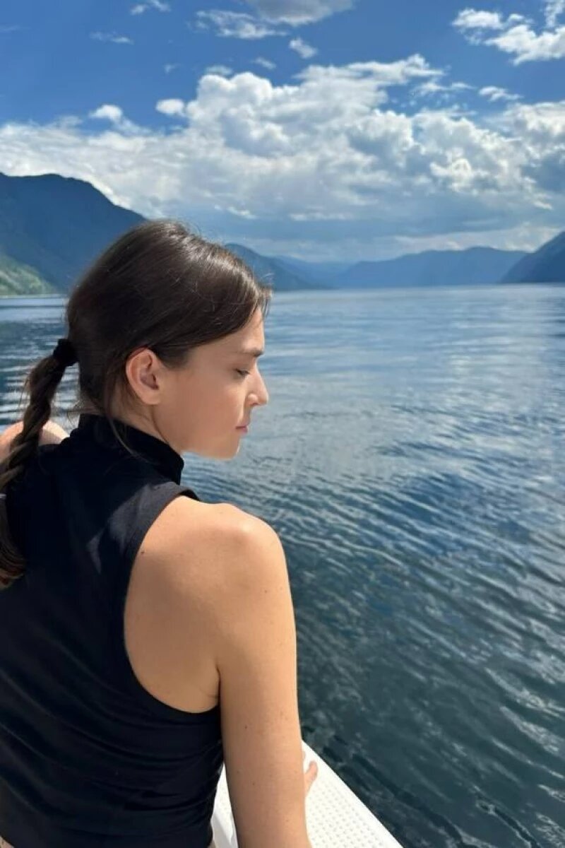 Листайте вправо, чтобы увидеть больше изображений