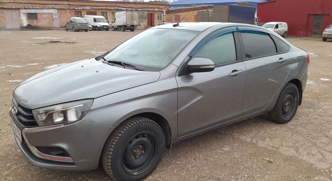   Lada Vesta