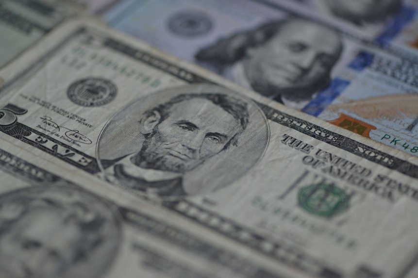 Банкноты, доллары США IMAGO/CFOTO