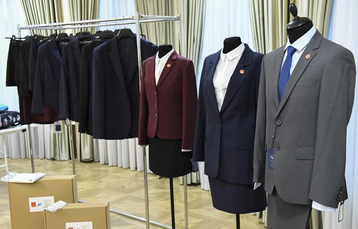    В Тюменской области более 18 тысяч детей получили выплату на школьную форму