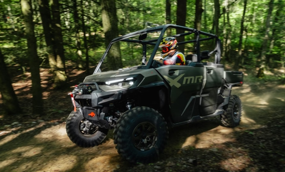 CAN-Am TRAXTER X MR HD 11  2026  модельный год.