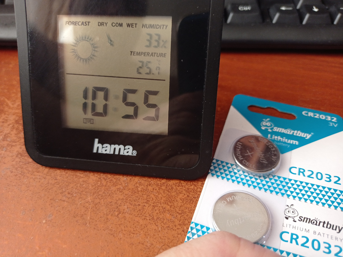 Часы с психрометром