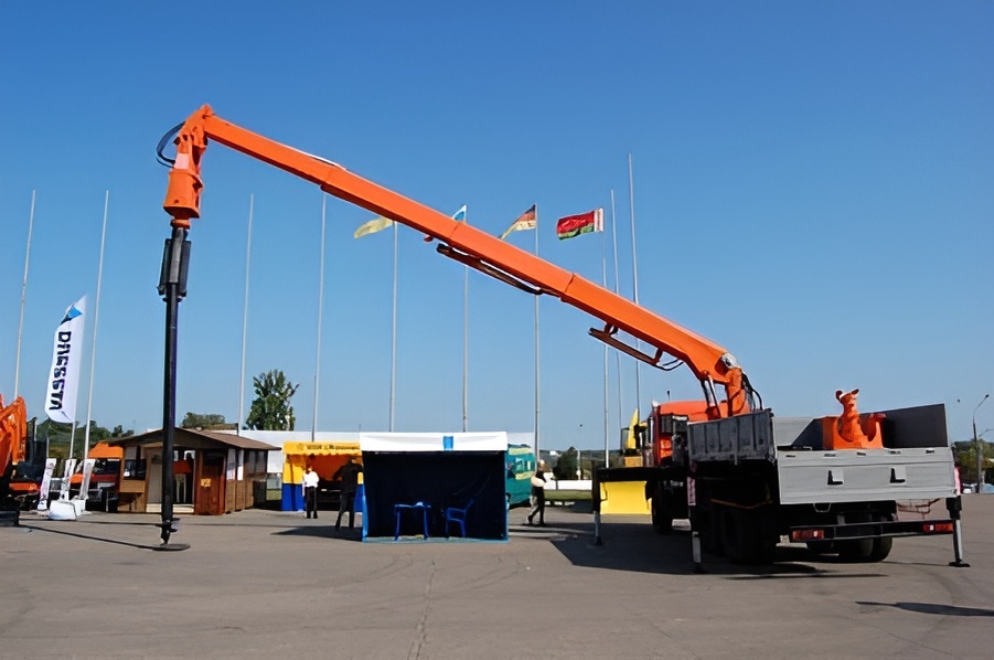 Сваебойная машина