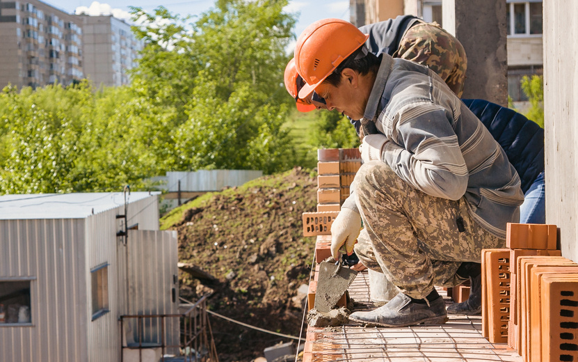    Ограничить труд мигрантов могут в Удмуртии