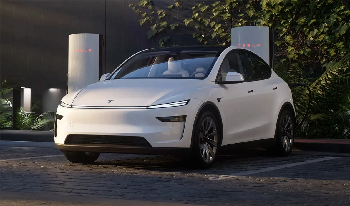 Tesla Model Y L предлагают пока только на китайском рынке