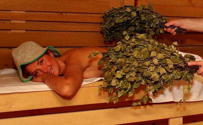 КАК ПРАВИЛЬНО ПАРИТЬСЯ В БАНЕ