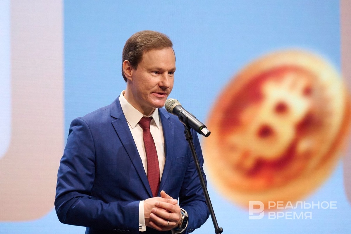    Основатель проекта «Криптополигон» Яков Тенилин на форуме Kazan Cryptoforum — 2025. Динар Фатыхов / realnoevremya.ru