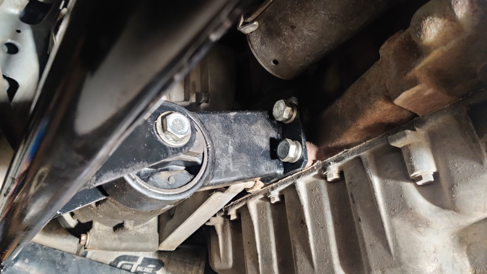 Слабое место LADA Vesta и решение, которое стоит знать каждому