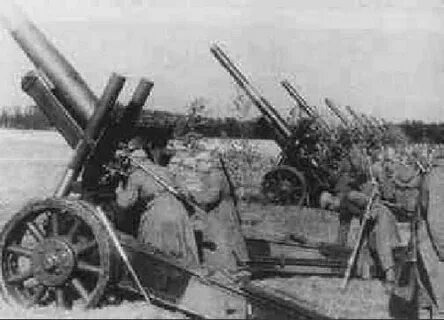 Советские артиллеристы во время Курской битвы