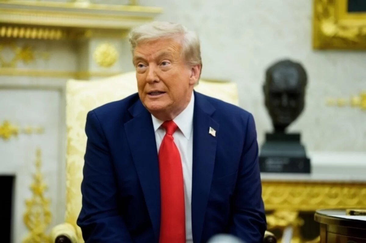    WP: в США задержали женщину, признавшуюся в готовности убить Трампа