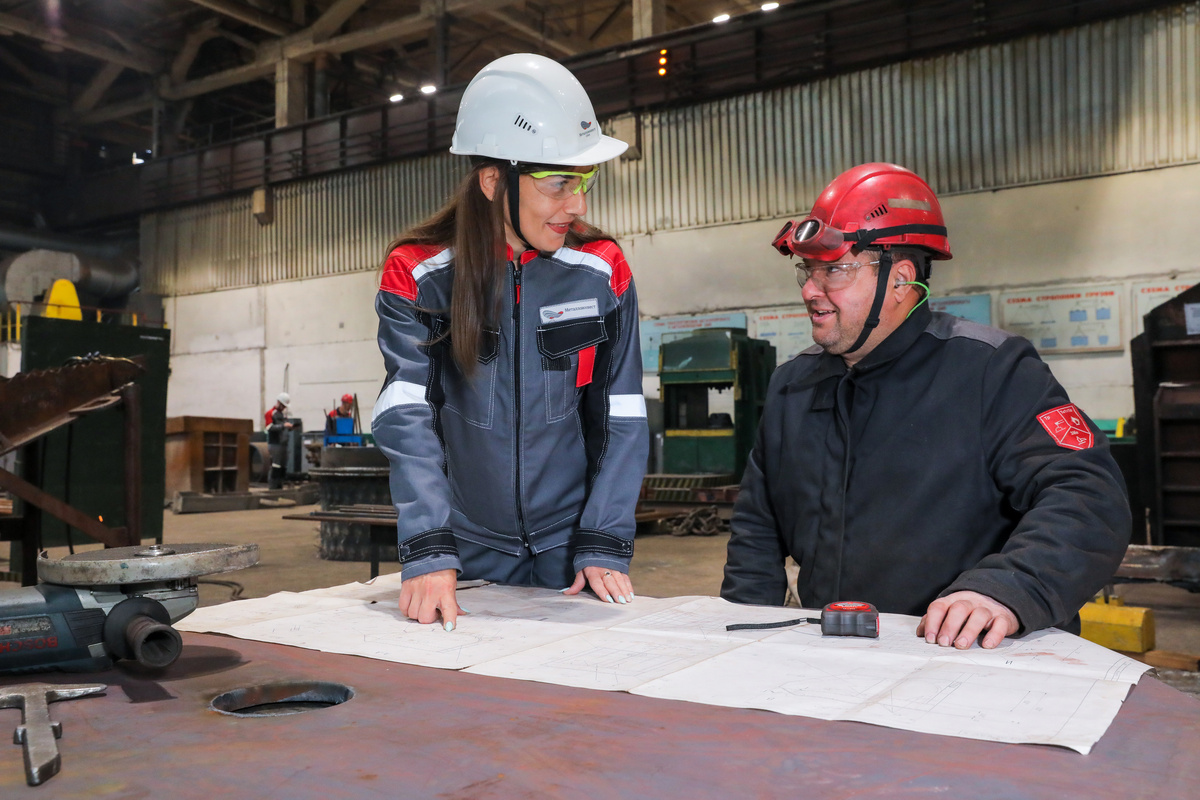 Елене Паниной нравится работать в цехе, с людьми
