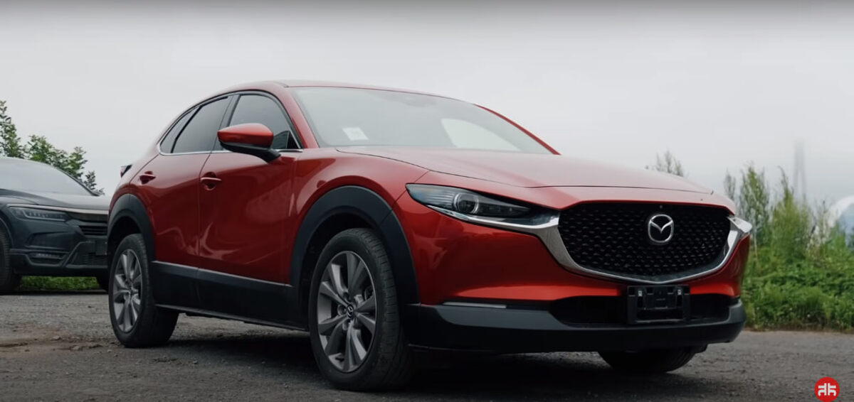 Mazda CX-30. Источник: скриншот из VKвидео канала «Япония Транзит»