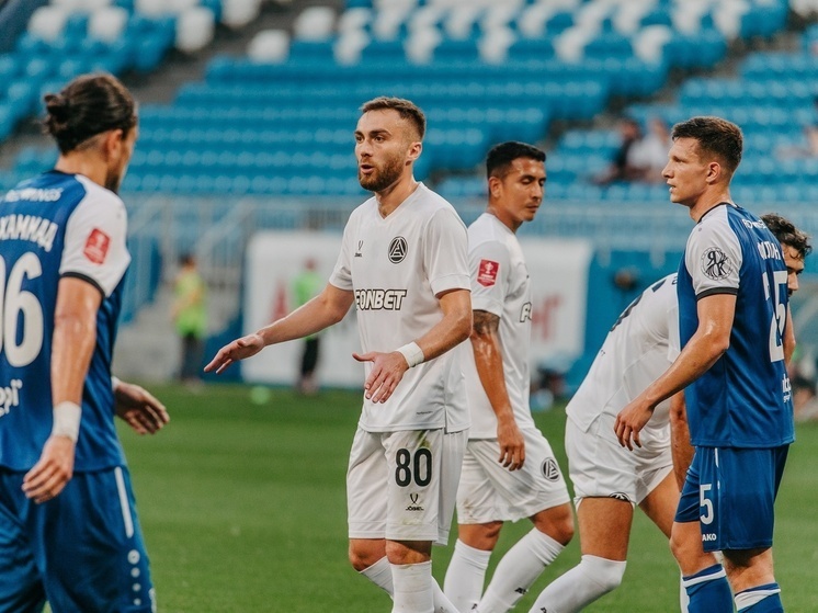     Хетаг Хосонов. Фото: Злата Машницкая/ФК «Акрон»