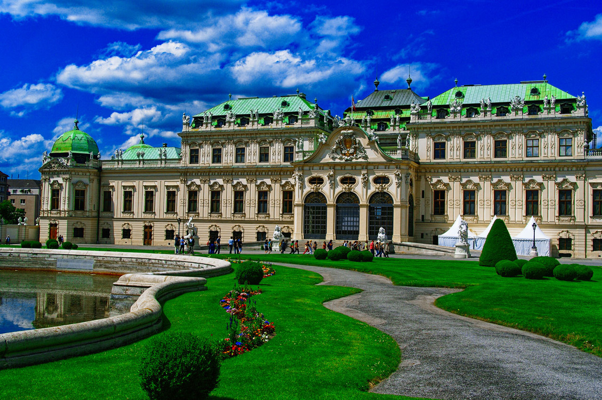 Иоганн Лукас фон Гильдебрандт, Дворец Бельведер, Вена, 1717-1723 гг.