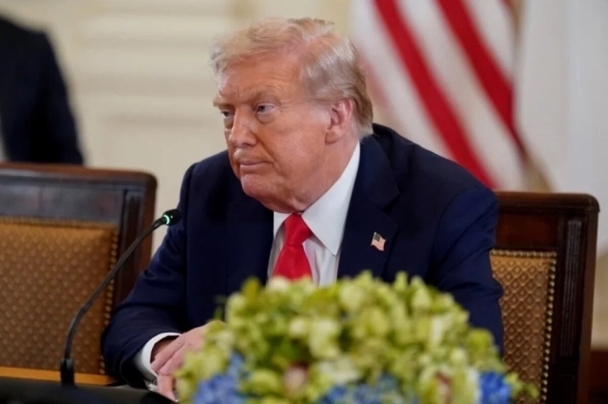    Дмитриев выложил фото Трампа во время беседы с Путиным под песню «Матушка»