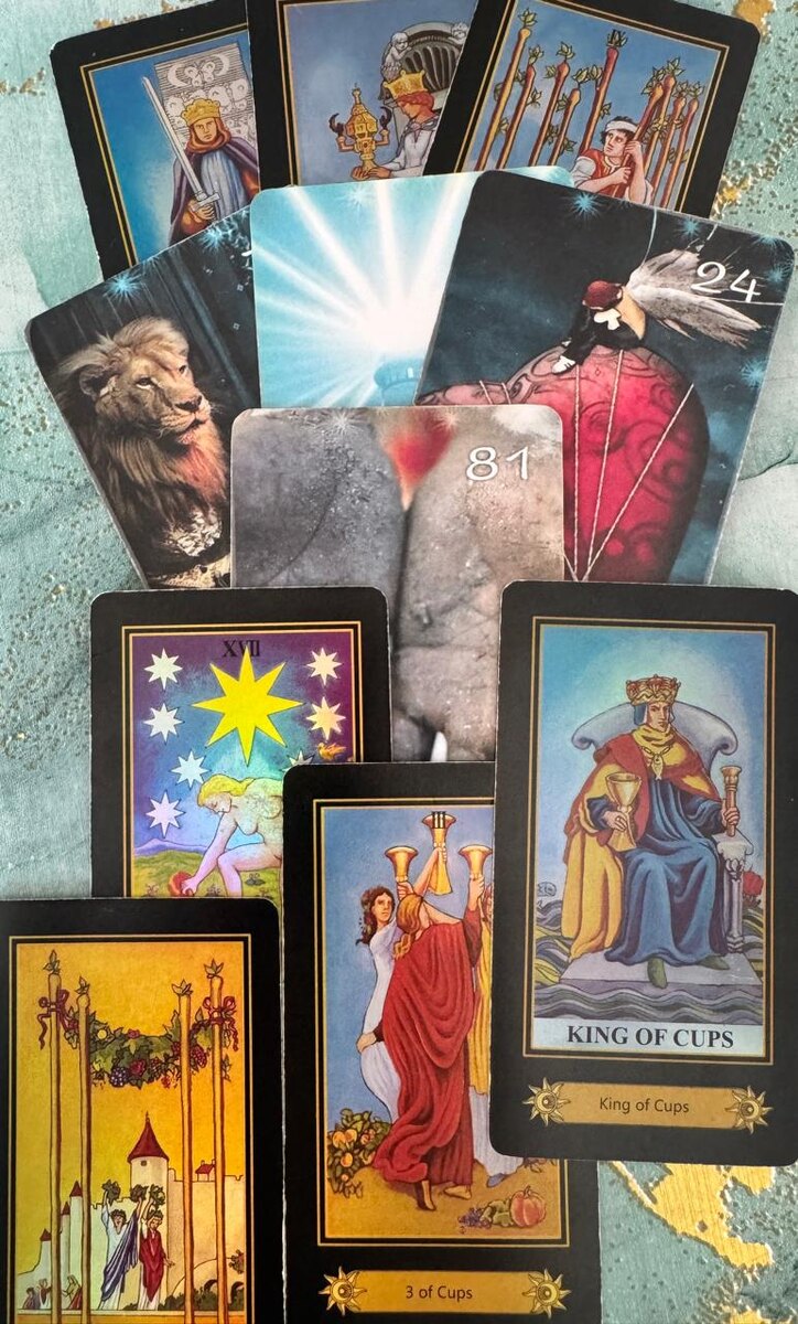 Фото автора, Расклад - Суждено ли сбыться планам, врага?