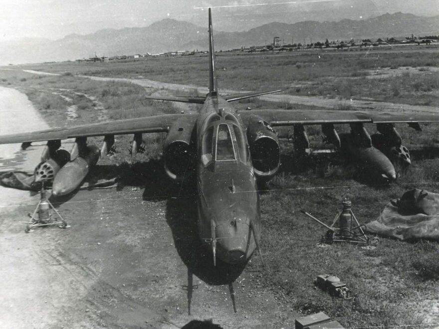 Подбитый Су-25