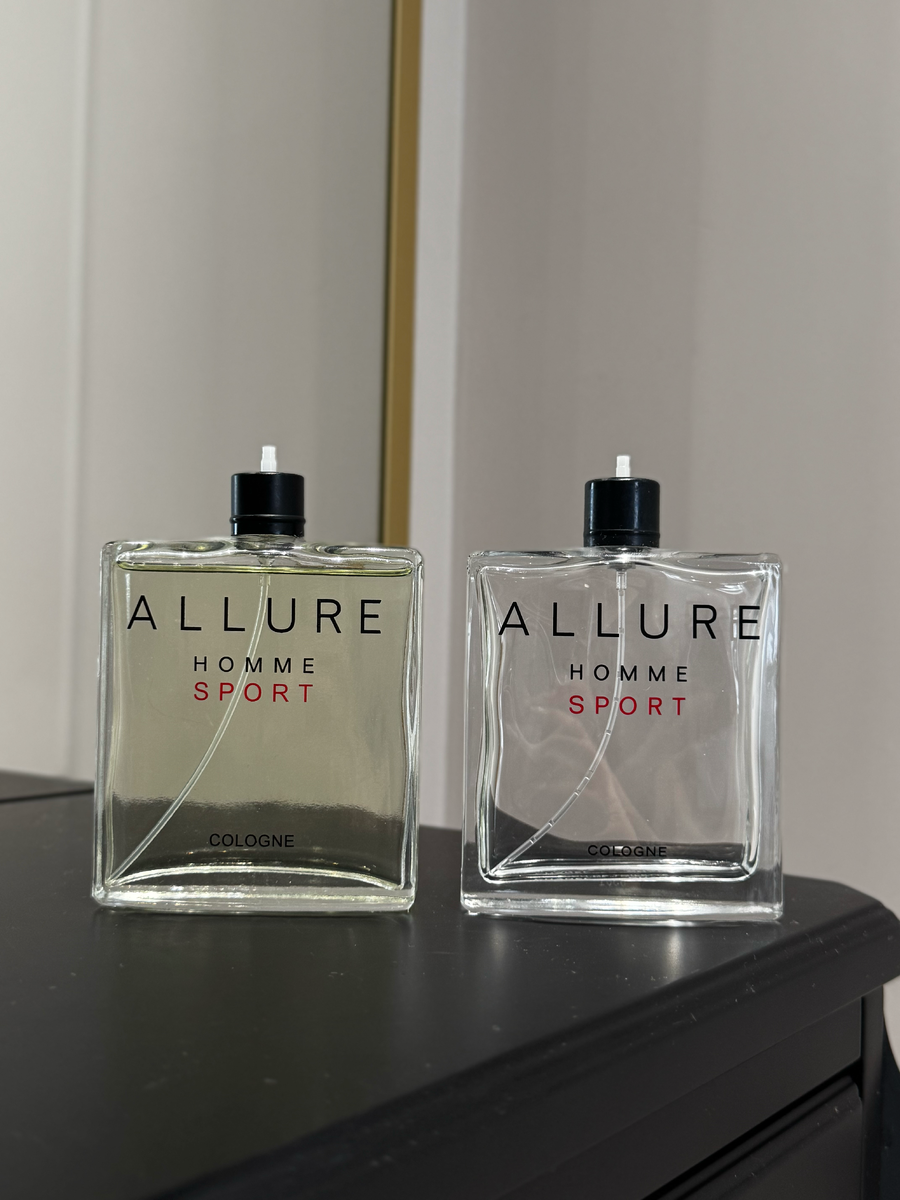 слева лживая подделка, оригинал имеет прозрачный вид