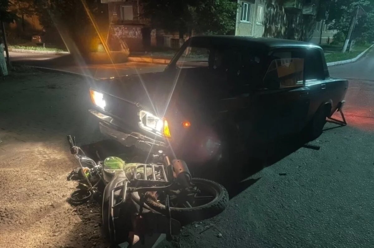    Двенадцатилетний мопедист госпитализирован после ДТП в брянском Сельцо