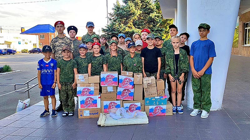    Юнармейцы станицы Темиргоевской поддержали бойцов