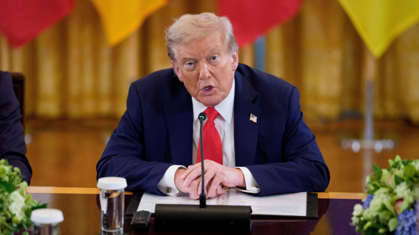    Фото: www.globallookpress.com/Aaron Schwartz - Pool via CNP