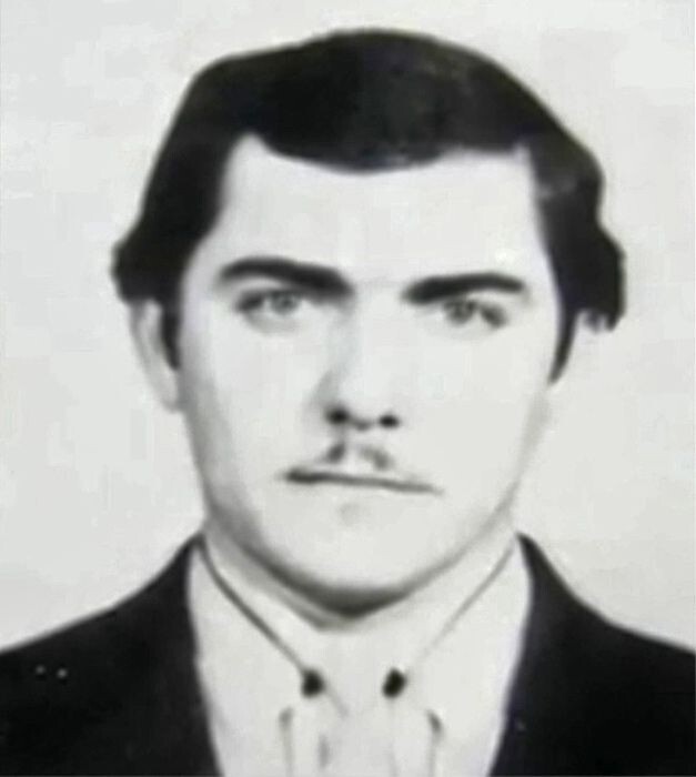         Женским вниманием Нагиев был всегда обделён. Сам он думал, что дело в росте, но и его бешеный нрав сыграл в этом немалую роль