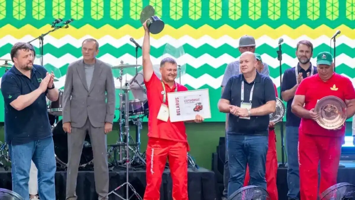 Фото: rosagroleasing.ru / Росагролизинг
Интервью с победителем 12-го открытого чемпионата России по пахоте С.Н.Захаровым