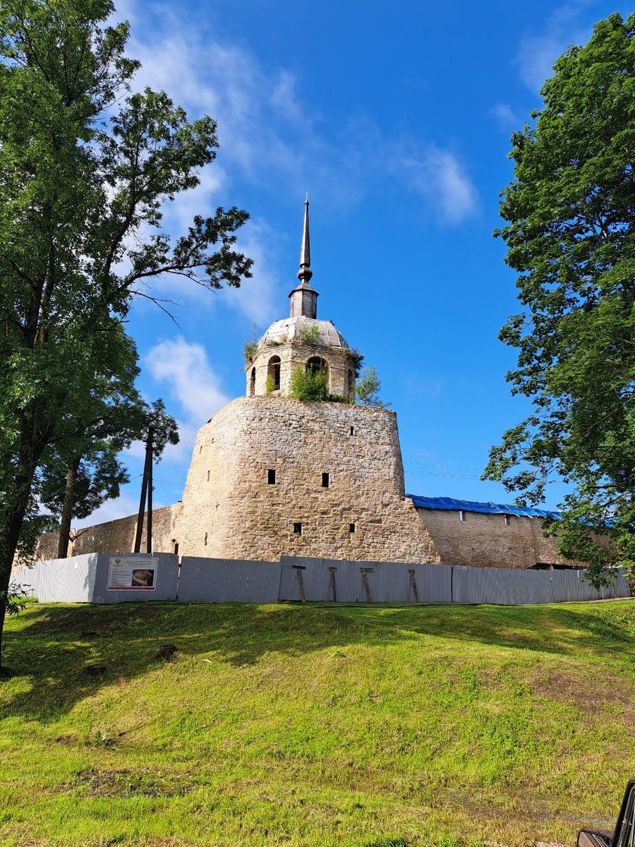 Никольская башня