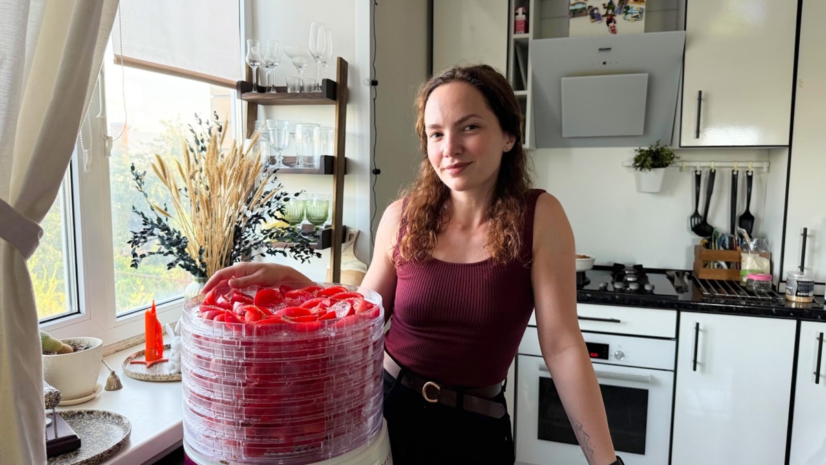 Всем привет! Меня зовут Юля, здесь я делюсь классными рецептами и просто своей жизнью. Рада новичкам и старичкам!