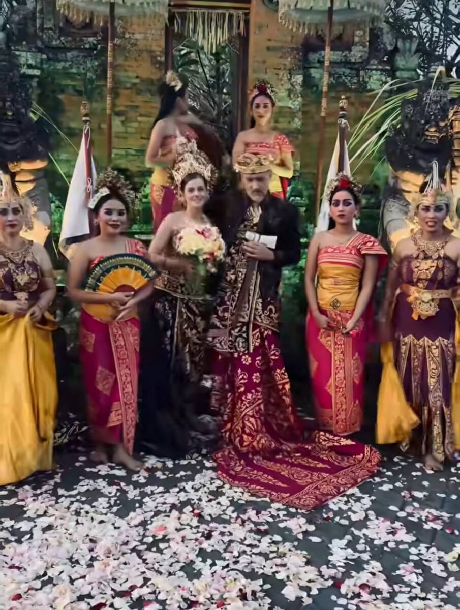 Екатерина Шпица и Руслан Панов сыграли вторую свадьбу. Фото: соцсети