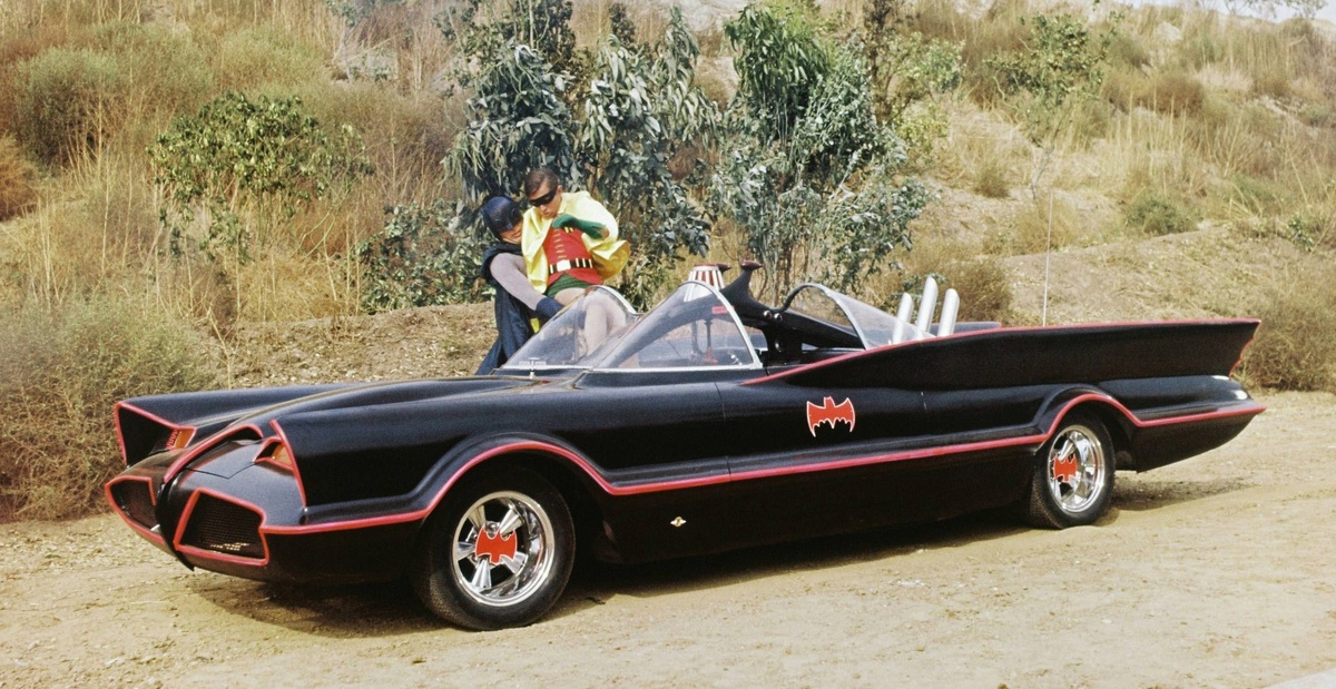 Бэтмобиль Джорджа Барриса из одноимённого телесериала 1966 года
