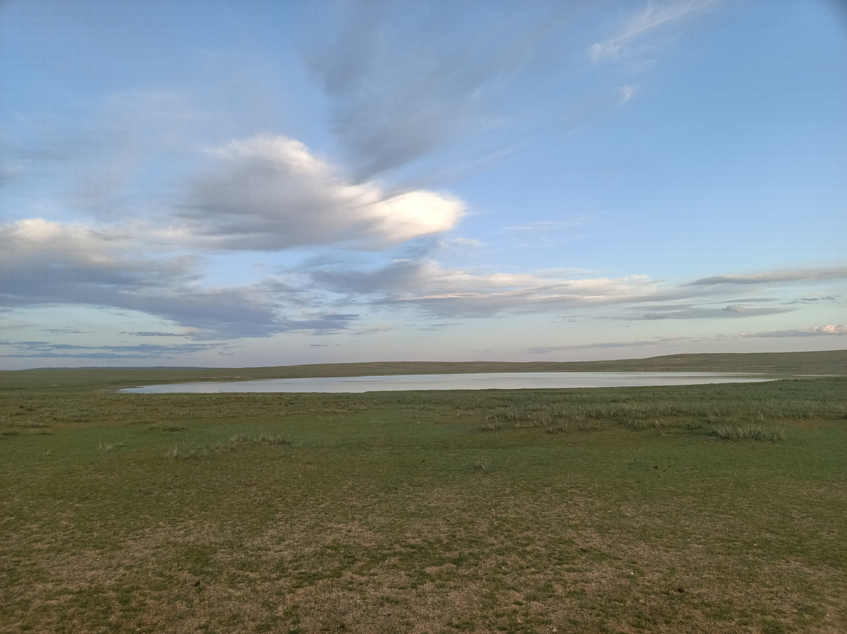 То самое безымянное озеро