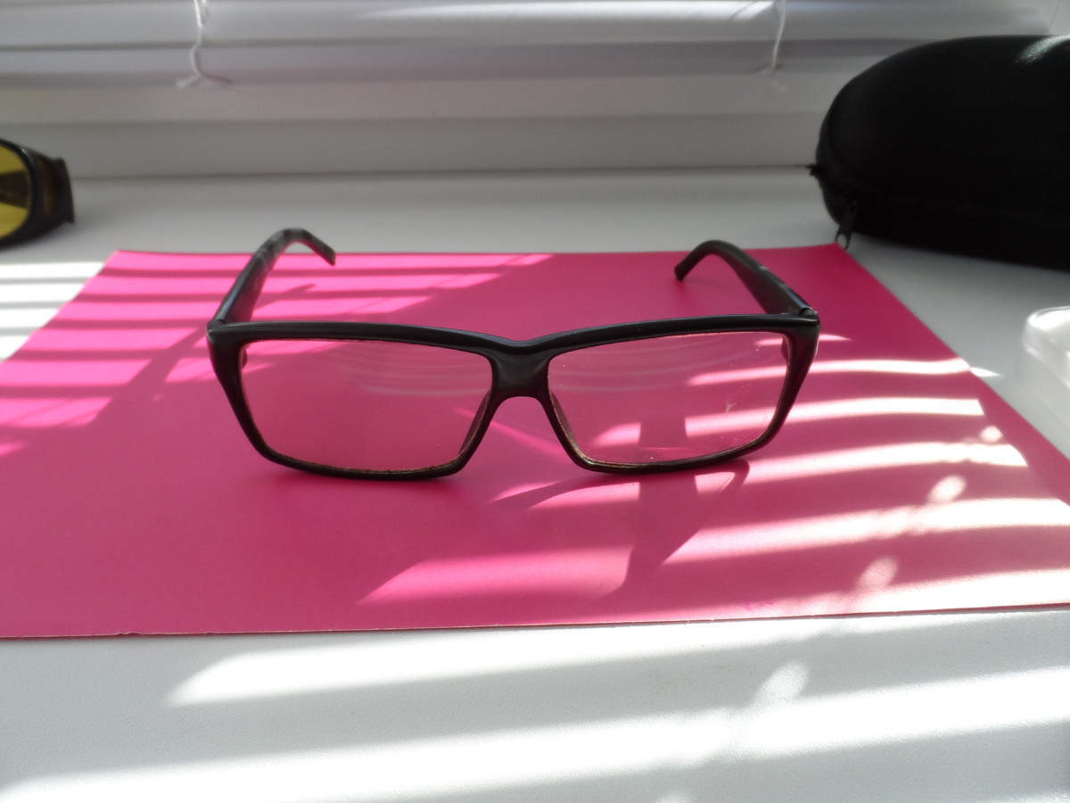 Мои первые фотохромные очки.