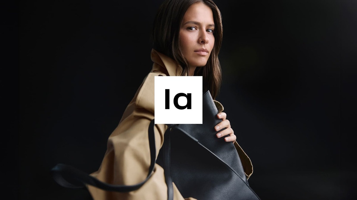    Любовь Аксенова для Lamoda.