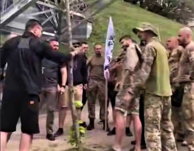     / Источник: Кадр из видео