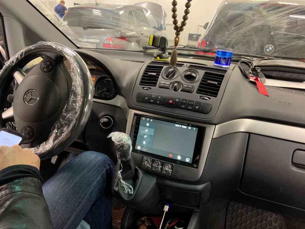 Ваш добрый гид по выбору автомобильной магнитолы в 2025 году