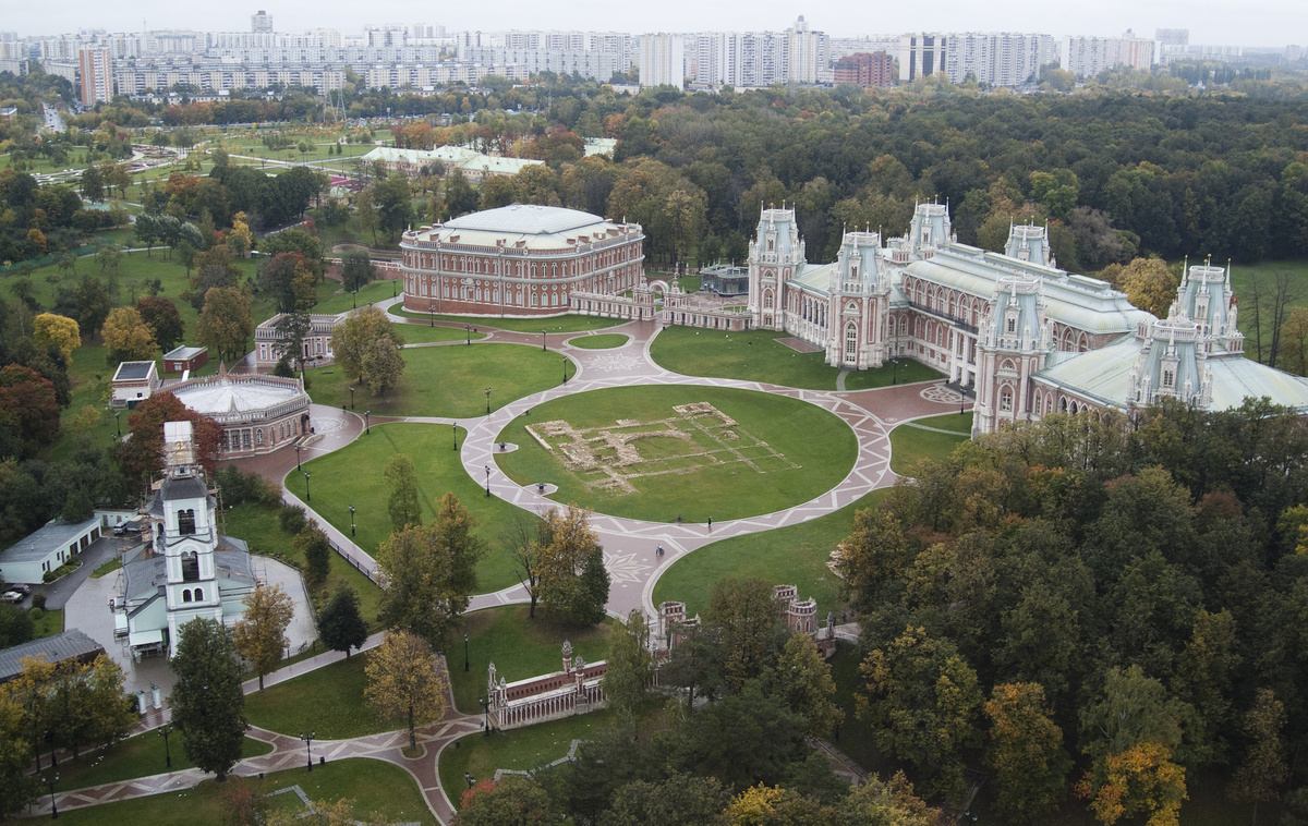 Панорамный вид на территорию музея-заповедника «Царицыно»