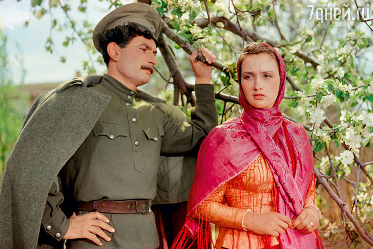    Петр Глебов и Зинаида Кириенко в фильме «Тихий Дон». 1958 г. кадр из фильма