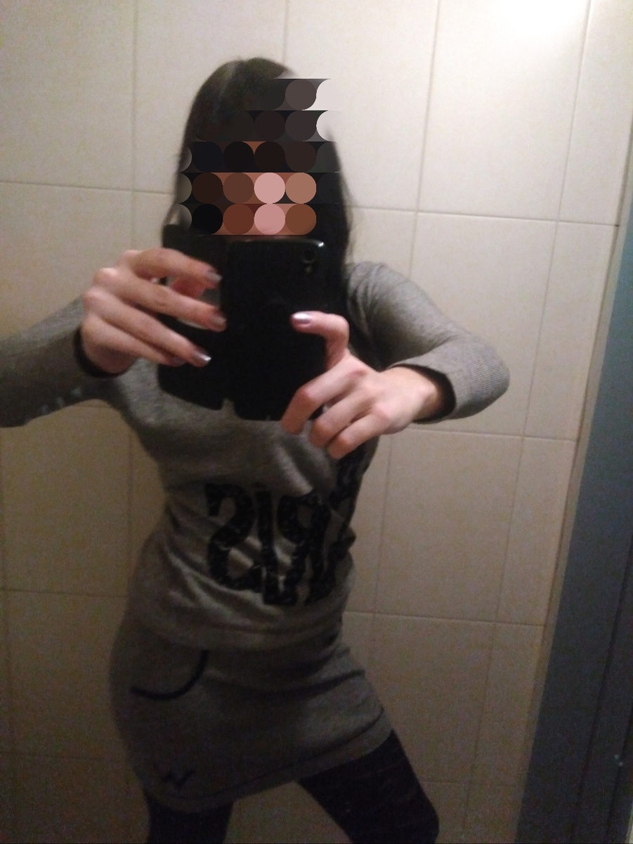 На работе. Тут мне 27-28 лет. Фотография автора 